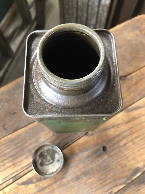 画像8: 20s Antique WAKEFIELD Castrol Gear Oil Can (R752)