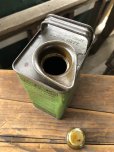 画像11: 20s Antique WAKEFIELD Castrol Motor Oil Can (R751)