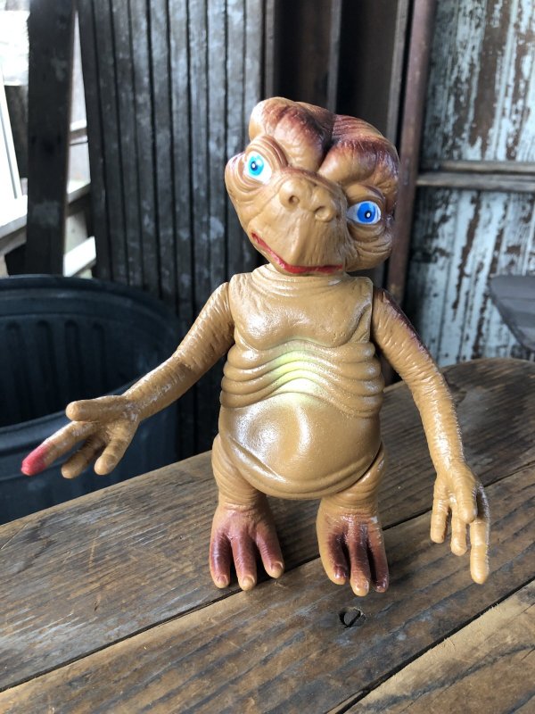画像1: 80s Vintage E.T. the Extra-Terrestrial Taiwan Bootleg Vinyl Figure E (R799)