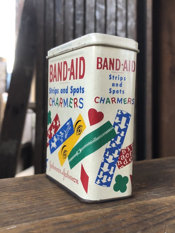 画像4: Vintage Johnson & Johnson Band-Aid Can Strips and Spots Charmers (R812)
