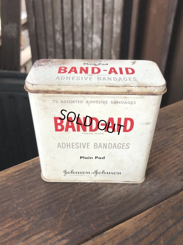 画像1: Vintage Johnson & Johnson Band-Aid Can Adhesive Bandages (R814)