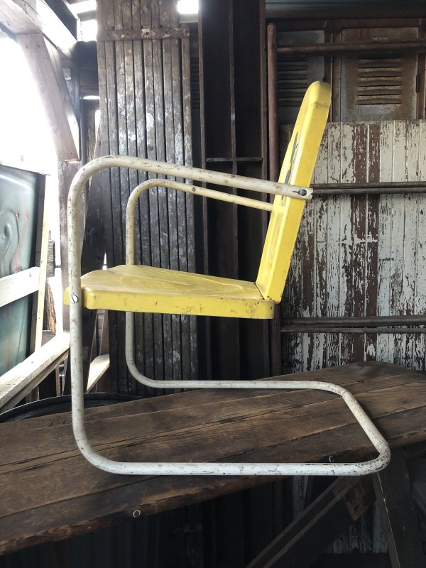 画像4: 50s Vintage Disney Mickey Mouse Kids Metal Lawn Chair (R823)