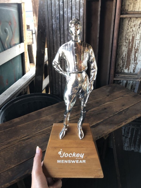画像15: 50s Vintage JOCKEY MensWear Advertising Store Display Countertop Statue Trophy (R839)
