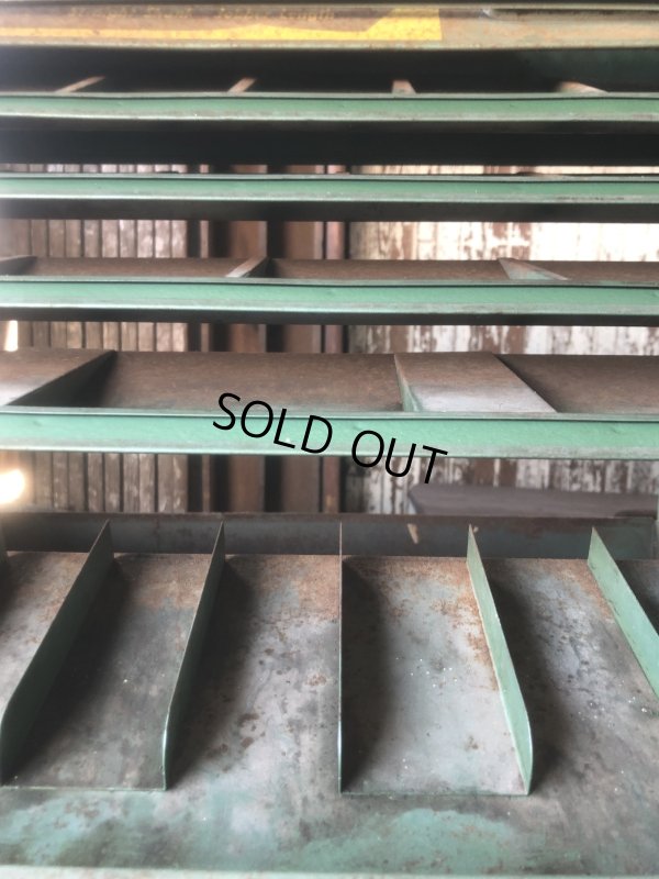 画像16: Vintage Southern Twist Drill Co. Advertising Hardware Store Display Cabinet (R840)