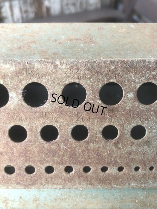 画像12: Vintage Southern Twist Drill Co. Advertising Hardware Store Display Cabinet (R840)