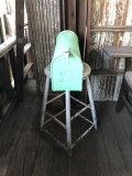 Vintage U.S. MAILBOX (R842) 