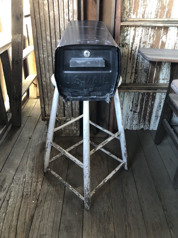 画像1: Vintage U.S. MAILBOX (R841) 