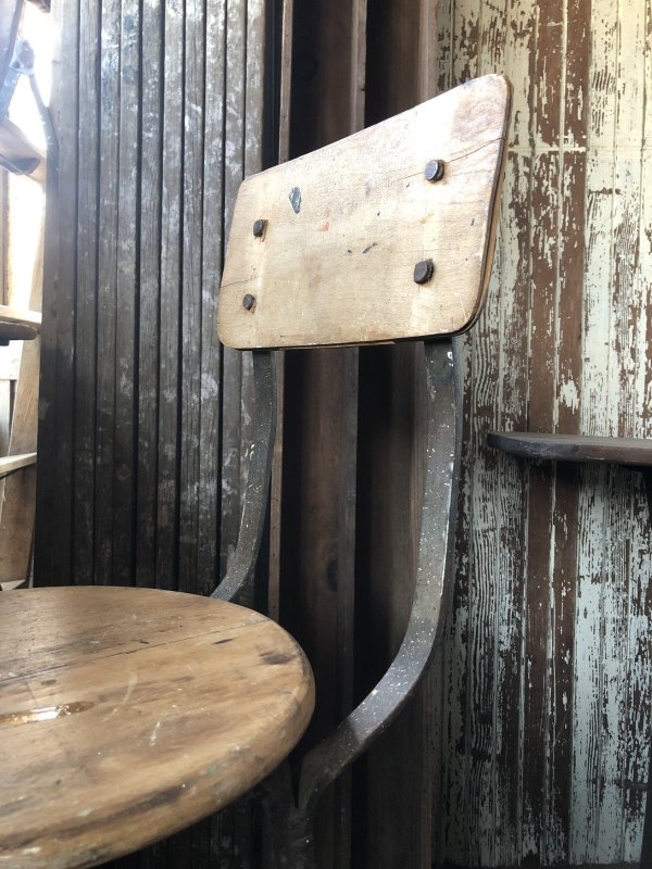 画像19: Vintage Industrial Stool Chair 1550 (R845)