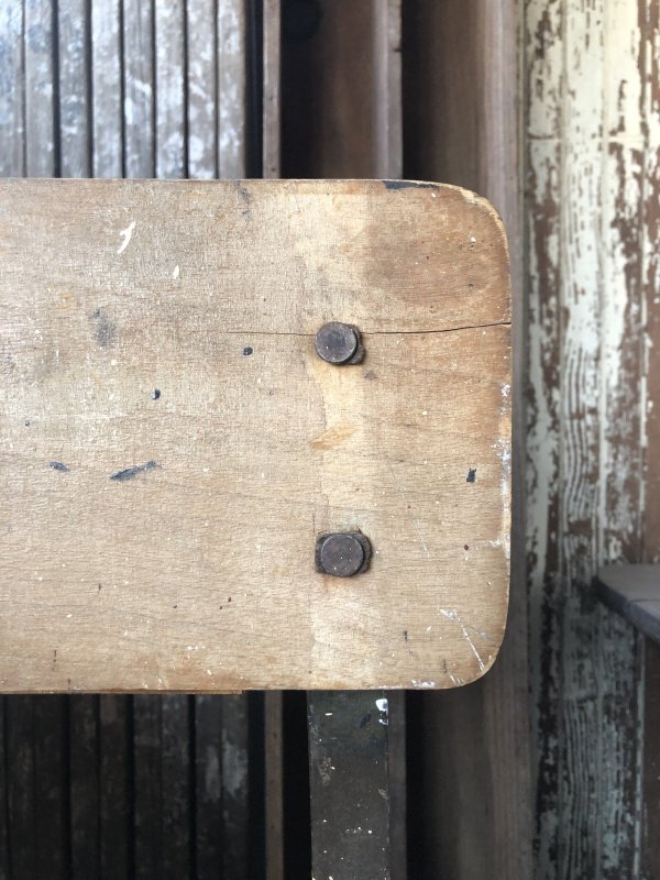 画像17: Vintage Industrial Stool Chair 1550 (R845)