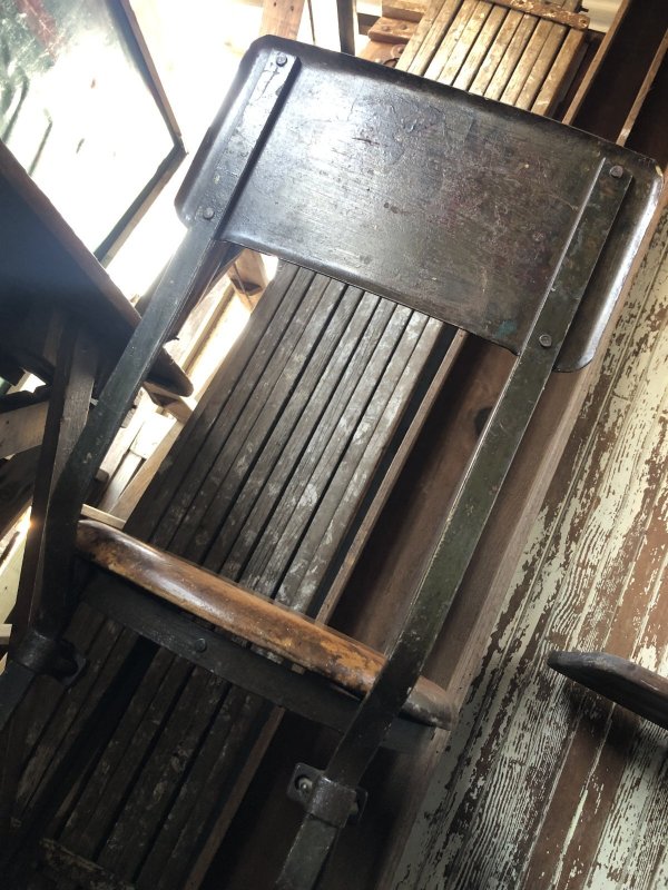 画像21: Vintage Industrial Stool Chair 3228 (R846)