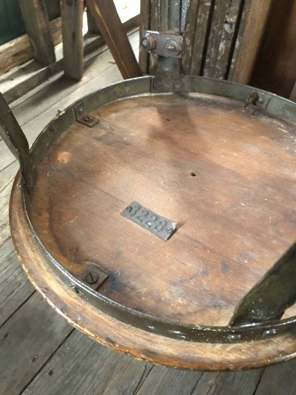 画像8: Vintage Industrial Stool Chair 3228 (R846)