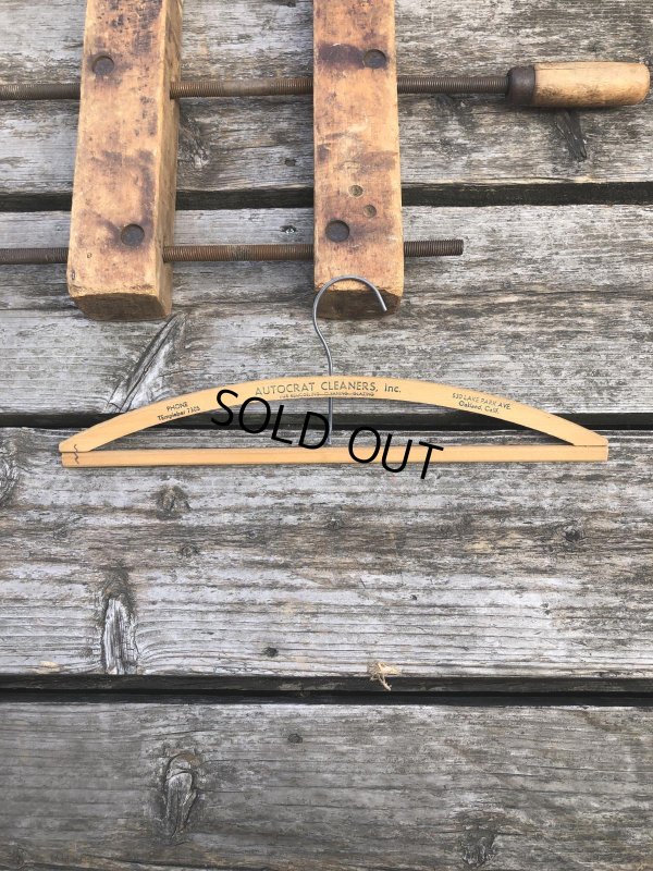 画像2: Vintage USA Advertising Wood Hanger AUTOCART CLEANERS, Inc (R863)