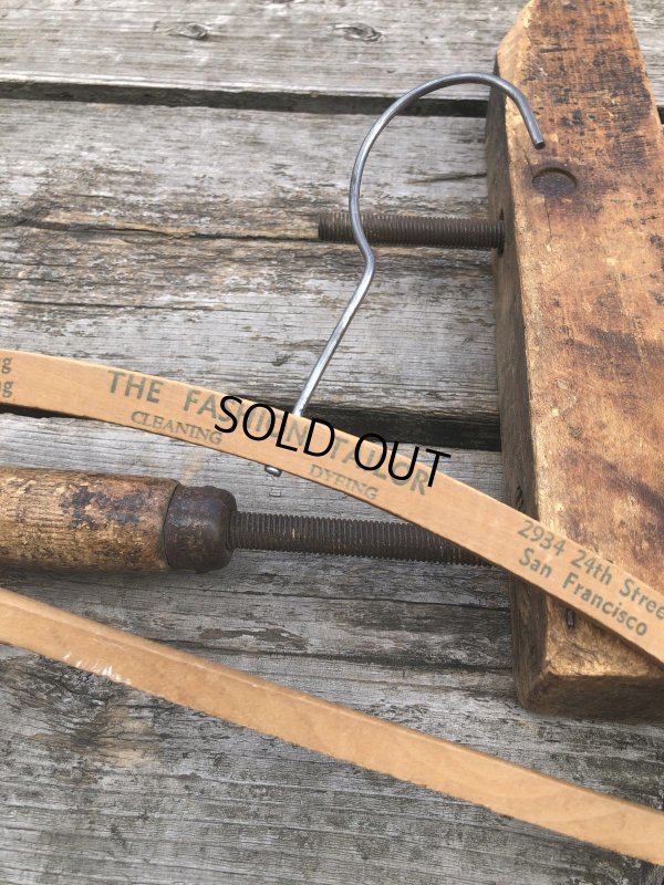 画像1: Vintage USA Advertising Wood Hanger THE FASHION TAILOR (R856)