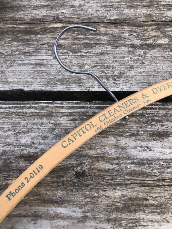 画像3: Vintage USA Advertising Wood Hanger CAPITOL CLEANERS &DYERS (R874)