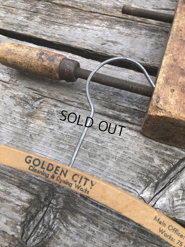 画像1: Vintage USA Advertising Wood Hanger GOLDEN CITY (R869)