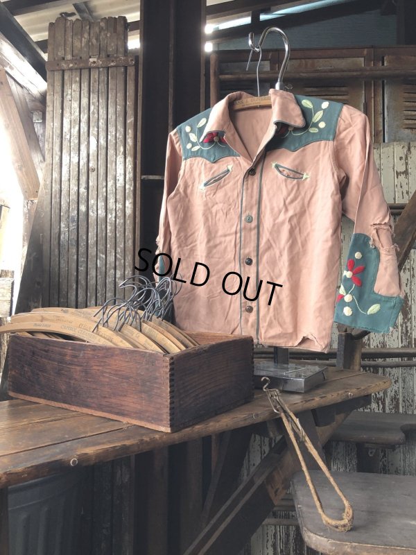 画像1: Vintage USA Advertising Wood Hanger FRANK J.OLIVERIUS (R875)