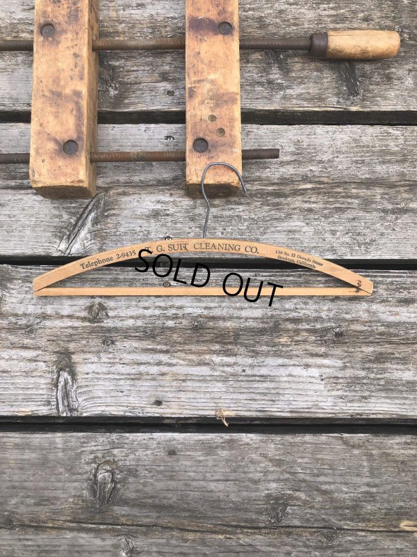 画像2: Vintage USA Advertising Wood Hanger T.G. SUIT CLEANING CO. (R859)