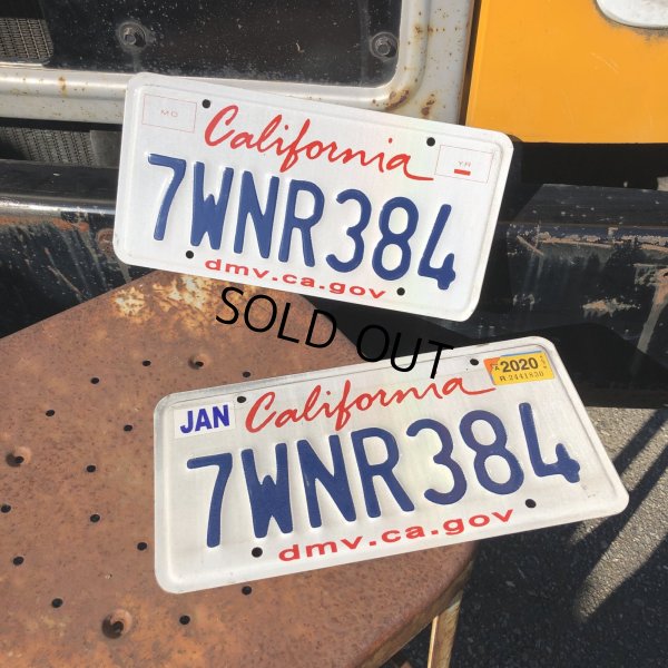 画像1: Original USA California License Plate 7WNR384 SET (R905)