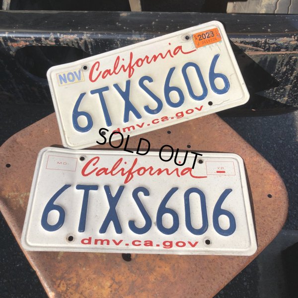 画像1: Original USA California License Plate 6TXS606 SET (R913)