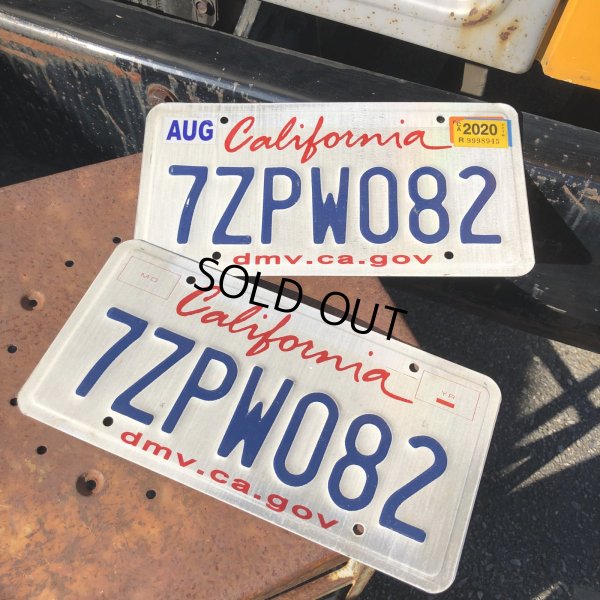 画像1: Original USA California License Plate 7ZPW082 SET (R904)