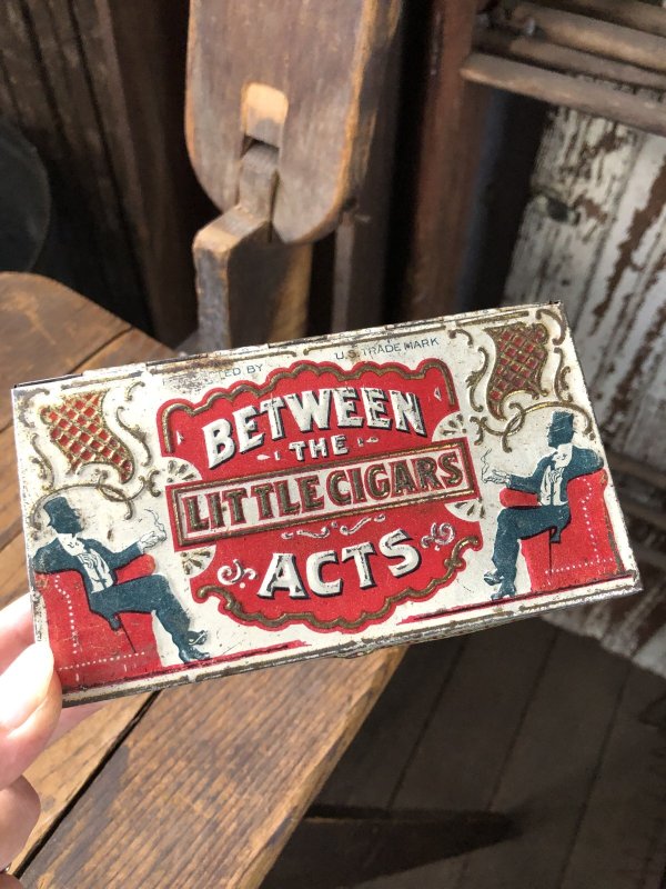 画像12: Vintage Tobacco Tin Between The Acts Little Cigars (R953)