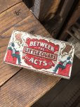 画像1: Vintage Tobacco Tin Between The Acts Little Cigars (R953) (1)