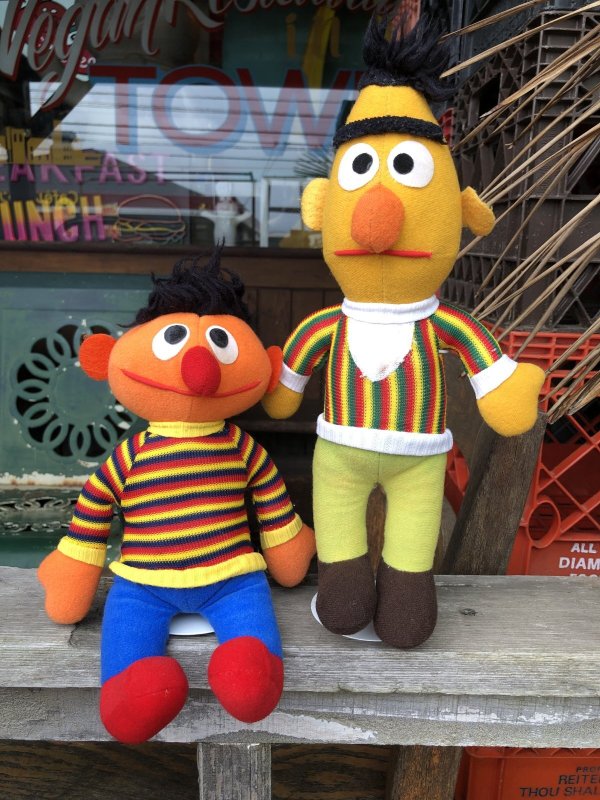 画像1: 70s Vintage SESAME STREET Ernie ＆ Bert Plush SET by Knickerbocker (R955)