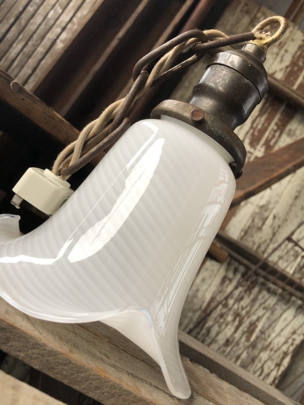 画像5: Vintage U.S.A. Milk Glass Globe Pendant Hanging Lamp (A003)