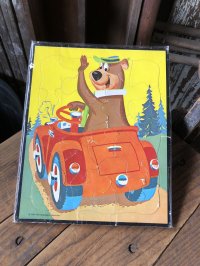 60s Vintage Hanna Barbera Yogi Bear Puzzle (A010) 