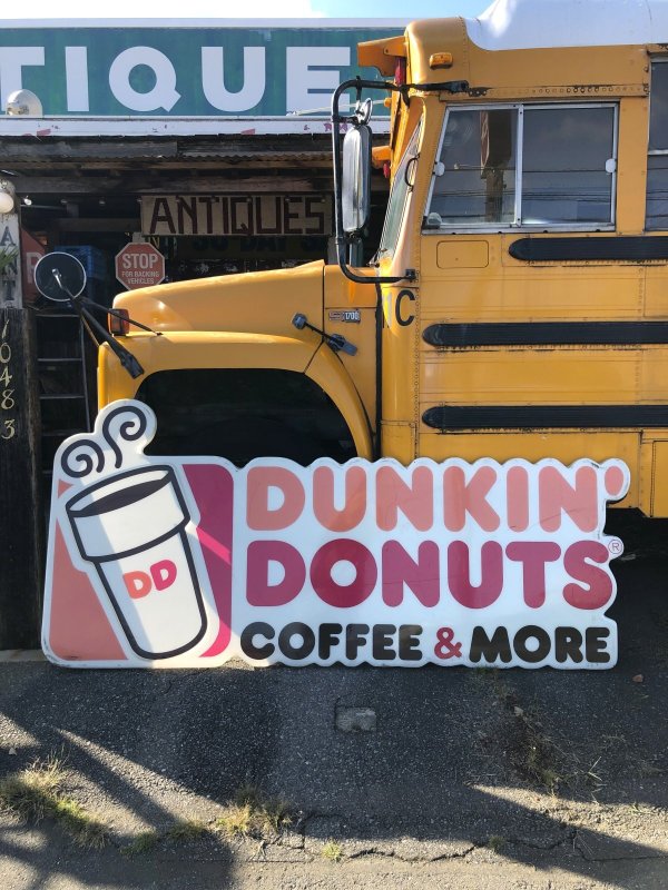 画像1: 【店舗引き取り限定】 Original Vintage Dunkin' Donuts Advertising Store Display COFFEE & MORE Sign (A019)