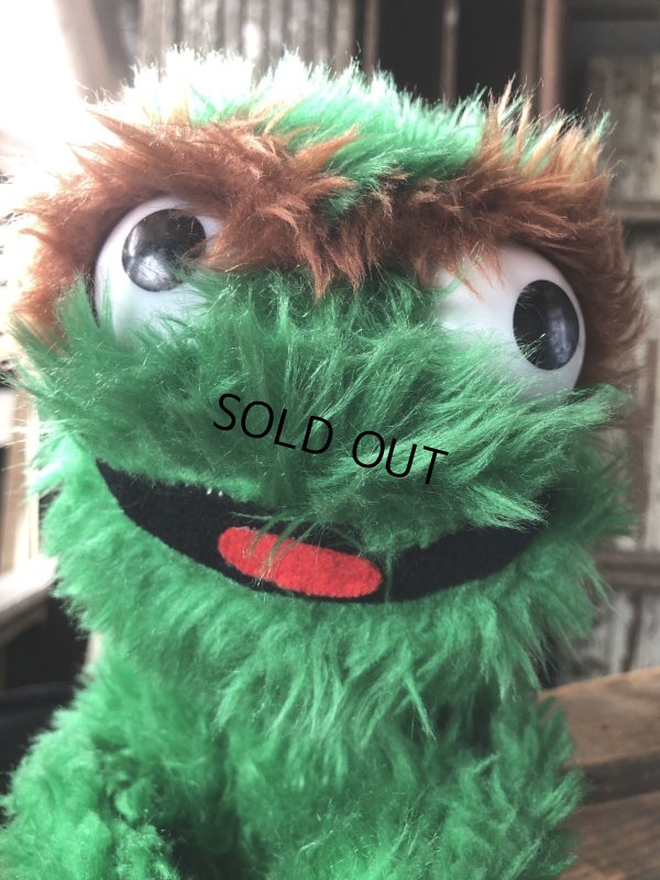 画像9: 70s Vintage Knickerbocker Sesame Street Oscar Plush Doll 43cm (A023)