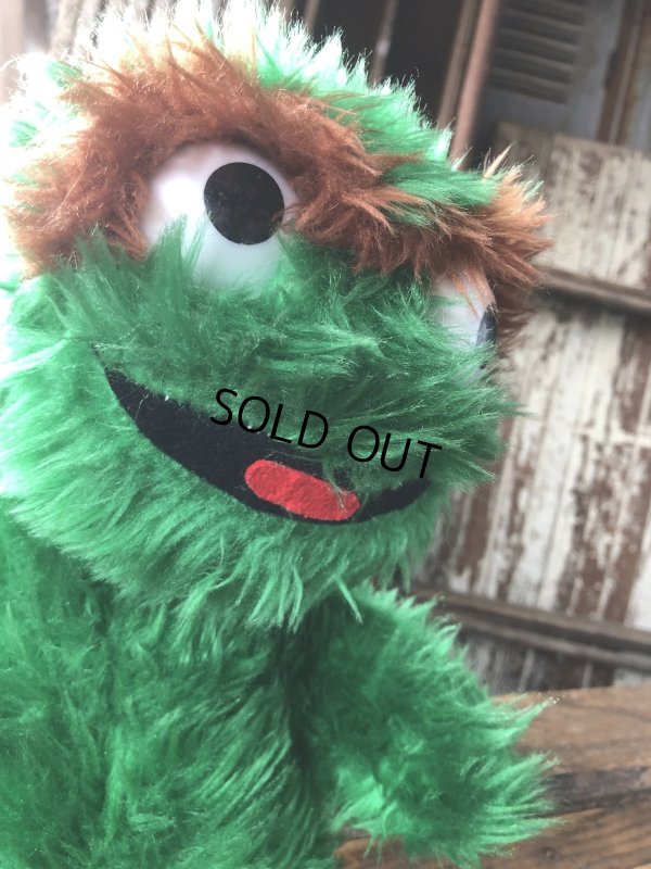 画像7: 70s Vintage Knickerbocker Sesame Street Oscar Plush Doll 43cm (A023)