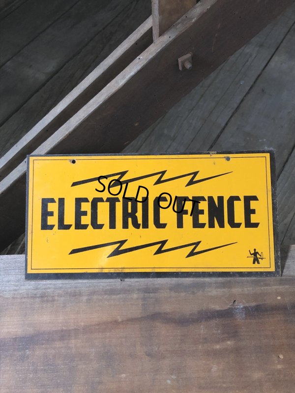 画像1: Vintage Electric Fence Farm Warning Sign (A052)