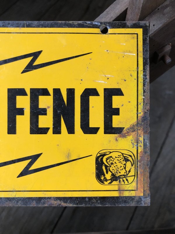 画像4: Vintage Electric Fence Farm Warning Sign (A053)