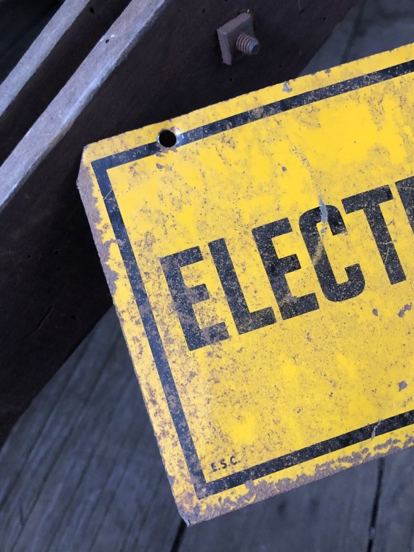 画像2: Vintage Electric Fence Farm Warning Sign (A051)