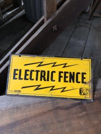 Vintage Electric Fence Farm Warning Sign (A053)