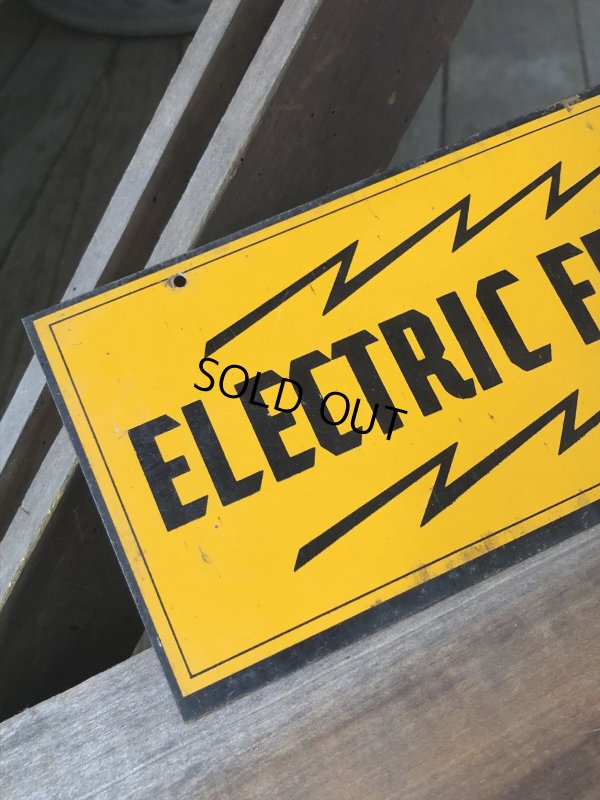 画像2: Vintage Electric Fence Farm Warning Sign (A052)