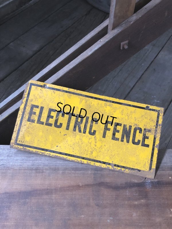 画像1: Vintage Electric Fence Farm Warning Sign (A051)
