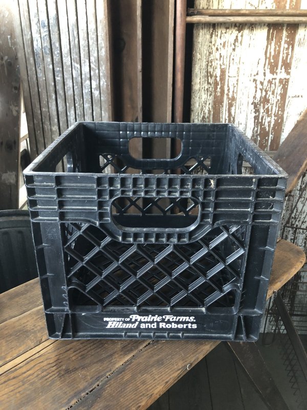 画像1: Vintage USA  DAIRY FOODS Heavy Duty Plastic Milk Crate Prairie farms (G) 