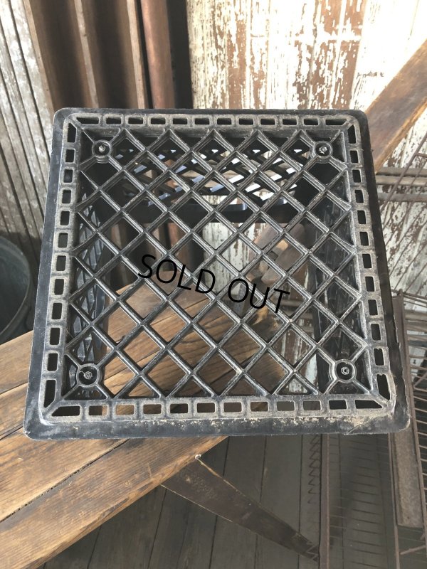 画像8: Vintage USA  DAIRY FOODS Heavy Duty Plastic Milk Crate CRYSTAL (K) 