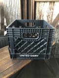 Vintage USA  DAIRY FOODS Heavy Duty Plastic Milk Crate UNNITED DAIRY (L) 