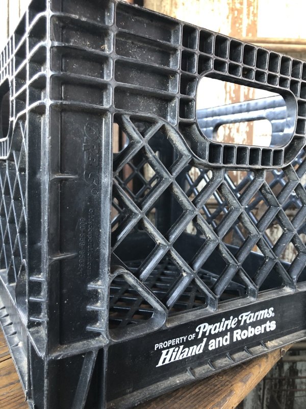 画像4: Vintage USA  DAIRY FOODS Heavy Duty Plastic Milk Crate Prairie farms (G) 