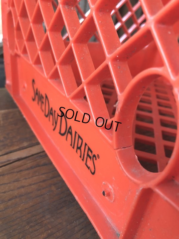 画像7: Vintage USA  DAIRY FOODS Heavy Duty Plastic Milk Crate SAME DAY DAYRIES (R) 