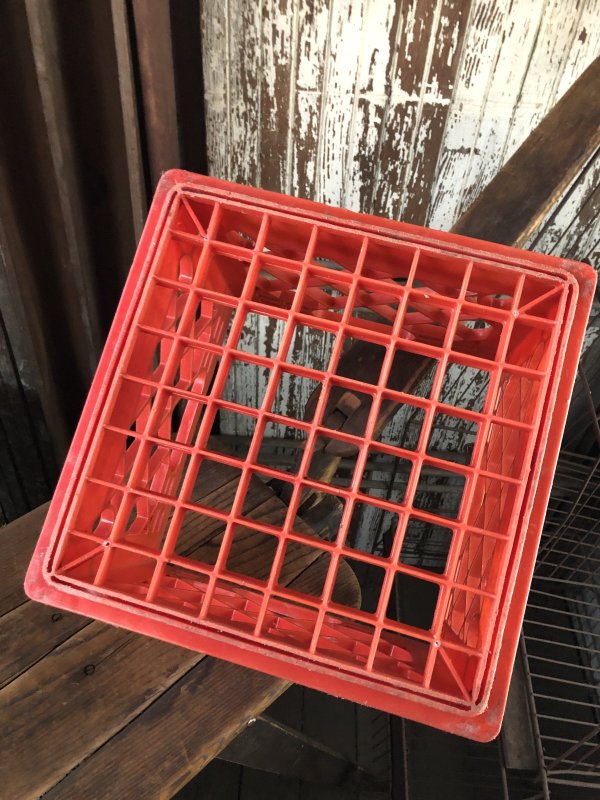 画像8: Vintage USA  DAIRY FOODS Heavy Duty Plastic Milk Crate DIAMOND HARMONY (T) 