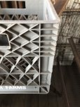 画像8: Vintage USA  DAIRY FOODS Heavy Duty Plastic Milk Crate FOSTER FARMS (P)  (8)