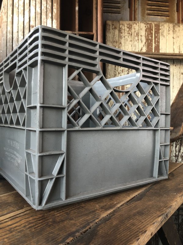 画像4: Vintage USA  DAIRY FOODS Heavy Duty Plastic Milk Crate Foremost (O) 