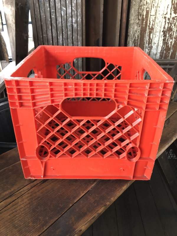 画像5: Vintage USA  DAIRY FOODS Heavy Duty Plastic Milk Crate SAME DAY DAYRIES (R) 