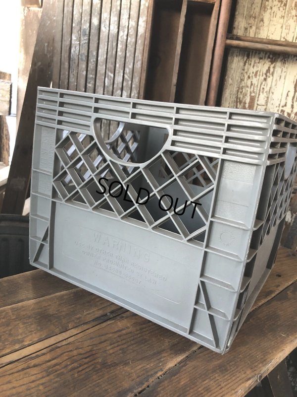 画像3: Vintage USA  DAIRY FOODS Heavy Duty Plastic Milk Crate Foremost (O) 