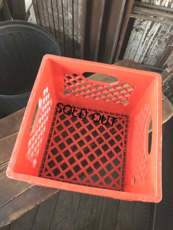 画像9: Vintage USA  DAIRY FOODS Heavy Duty Plastic Milk Crate SAME DAY DAYRIES (R) 