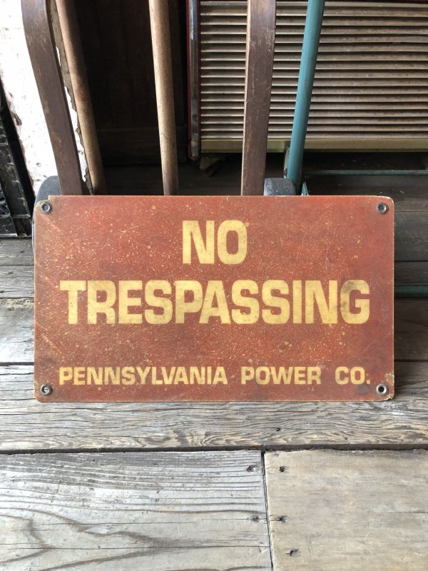 画像1: Vintage NO TRESPASSING Sign (A059)